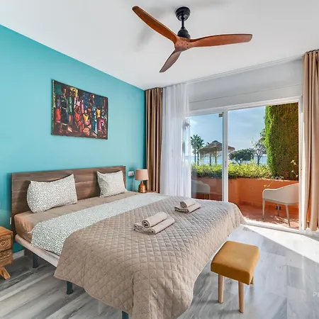 Casa Africa - Exclusive 2br By The Sea With Pool * Estepona