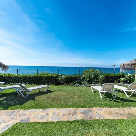 Casa Africa - Exclusive 2br By The Sea With Pool Estepona