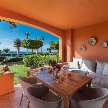 Apartman Casa Africa - Exclusive 2br By The Sea With Pool Estepona
