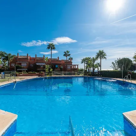 Casa Africa - Exclusive 2br By The Sea With Pool * Estepona