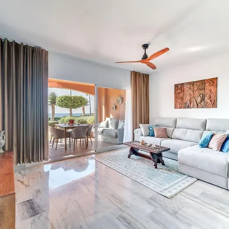 Casa Africa - Exclusive 2br By The Sea With Pool