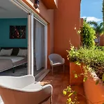 Casa Africa - Exclusive 2br By The Sea With Pool Apartment