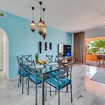 Casa Africa - Exclusive 2br By The Sea With Pool Estepona