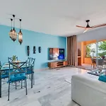 Casa Africa - Exclusive 2br By The Sea With Pool Apartment