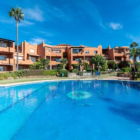 Casa Africa - Exclusive 2br By The Sea With Pool * Estepona