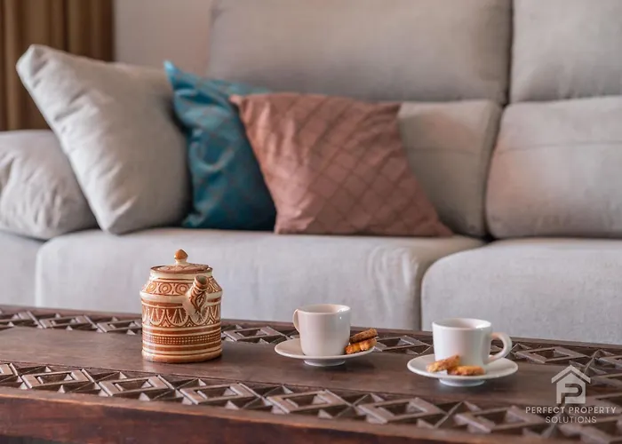 Casa Africa - Exclusive 2br By The Sea With Pool Estepona