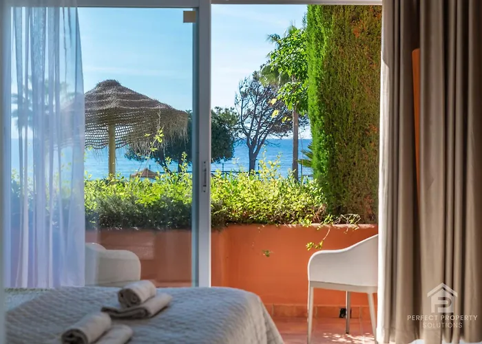 Casa Africa - Exclusive 2br By The Sea With Pool Apartment